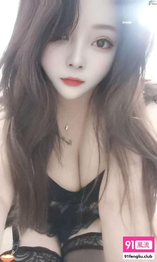 颜值好性价比小姐姐